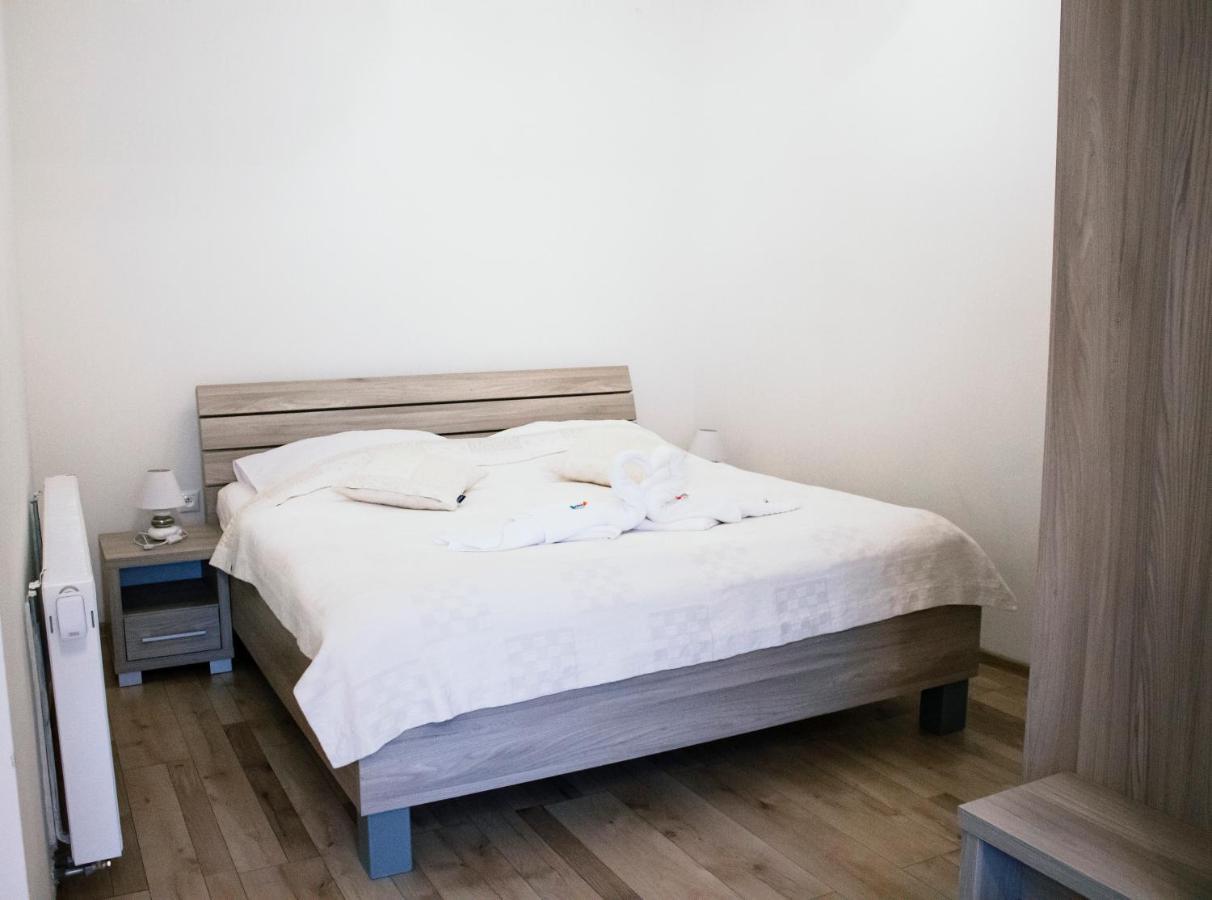 Penzion Anesis - Apartmány Turčianske Teplice Exteriér fotografie