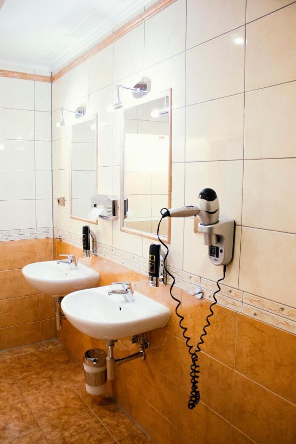 Penzion Anesis - Apartmány Turčianske Teplice Exteriér fotografie