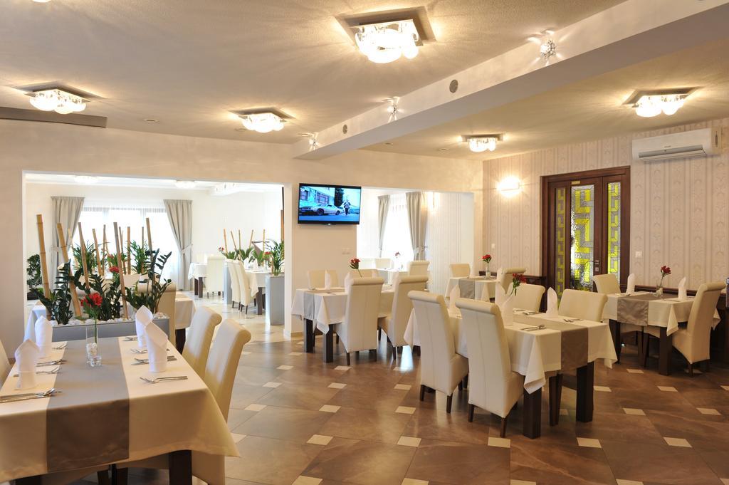 Penzion Anesis - Apartmány Turčianske Teplice Exteriér fotografie
