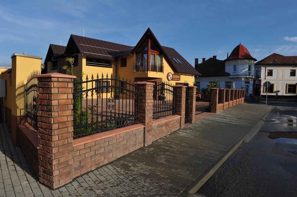 Penzion Anesis - Apartmány Turčianske Teplice Exteriér fotografie